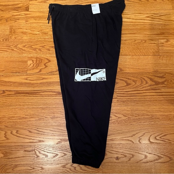 NWT Womens NIKE Black Loose Fit Mid Rise Joggers Size XL D07410-010 w/ Pockets - Picture 6 of 7